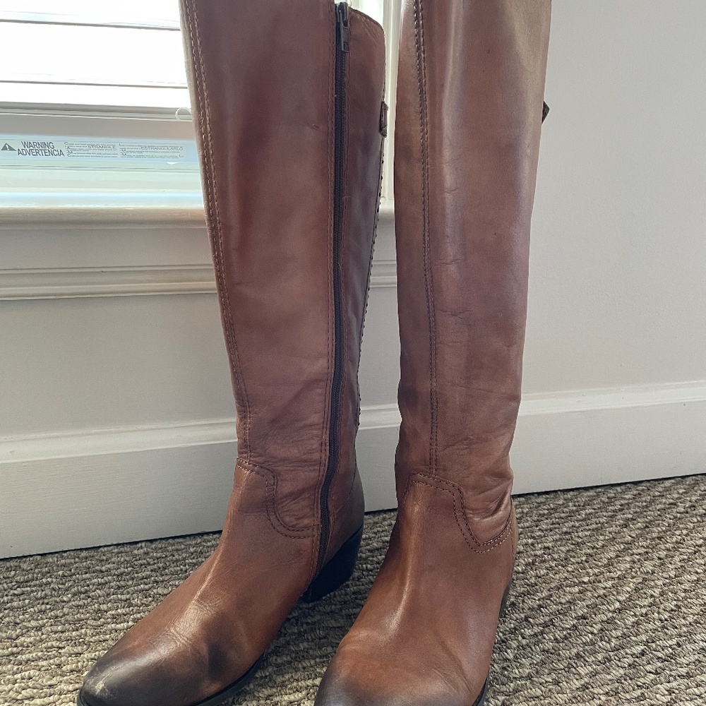 Arturo Chiang boots